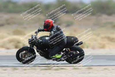 media/May-05-2025-Moto Forza (Mon) [[3c1838c5e5]]/2-B Group/Session 3 (Panning Test Turn 14 Inside)/